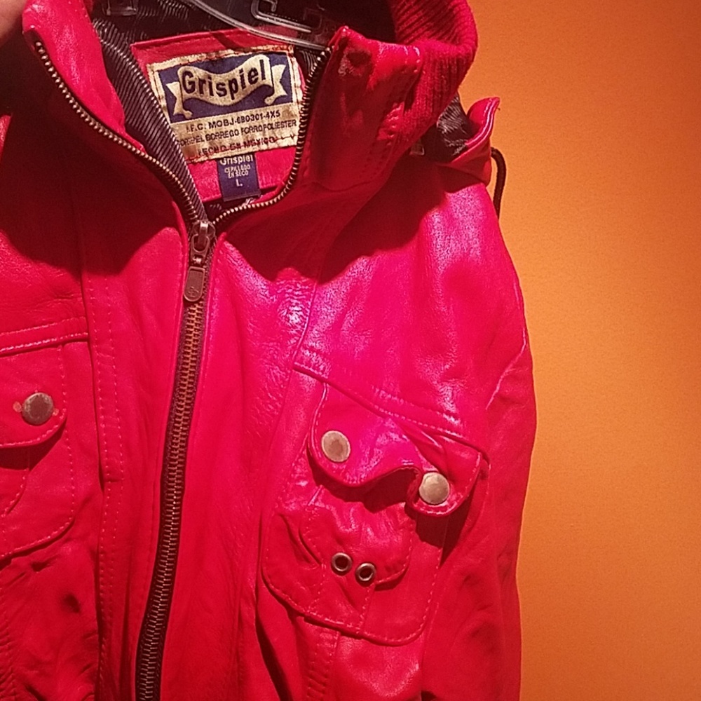 Red bomber jacket - Picture 6 of 7